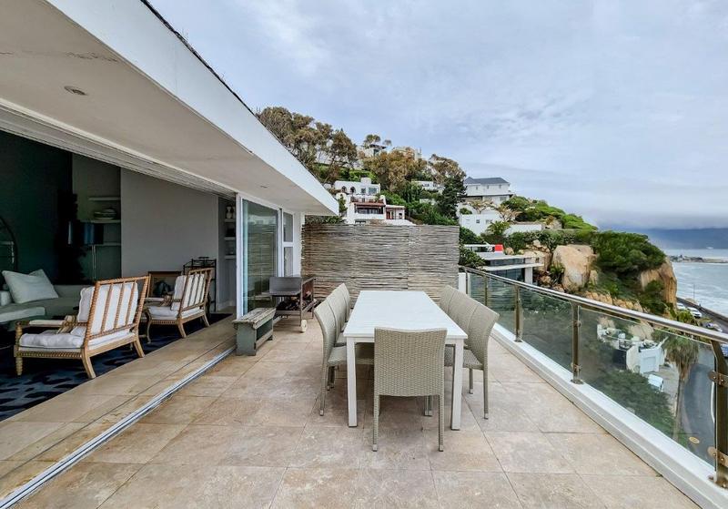 5 Bedroom Property for Sale in Bantry Bay Western Cape